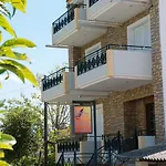 Aparthotel Porto Xronia 3*