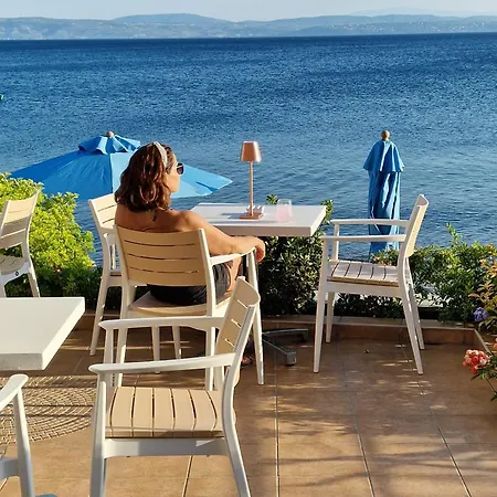 Porto Xronia 3* Χρόνια