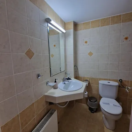 Ξενοδοχείο με διαμερίσματα Porto Xronia