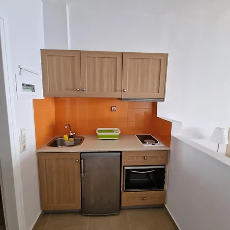 Ξενοδοχείο με διαμερίσματα Porto Xronia 3*