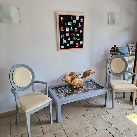 Ξενοδοχείο με διαμερίσματα Porto Xronia